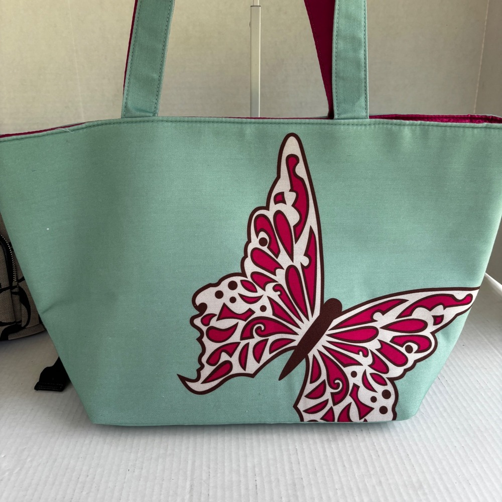 Sally Endless Summer Tote Bag Beach Mint‎ Green Butterfly Quilted Lining New